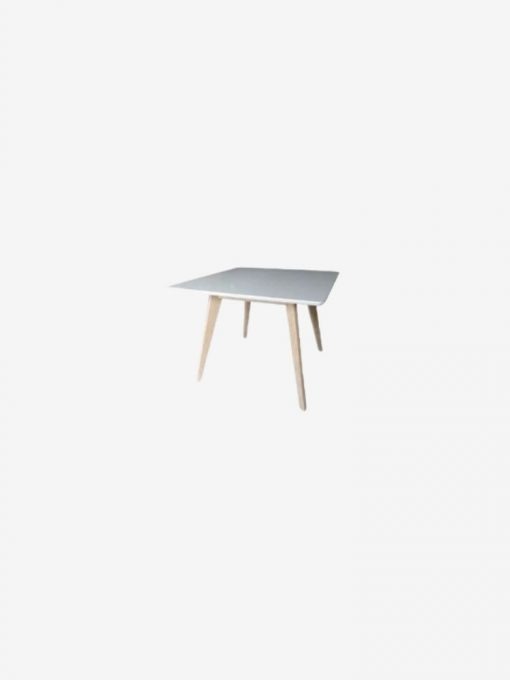 Side unit table by IFO