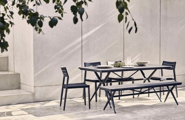 minimalist outdoor dining setting